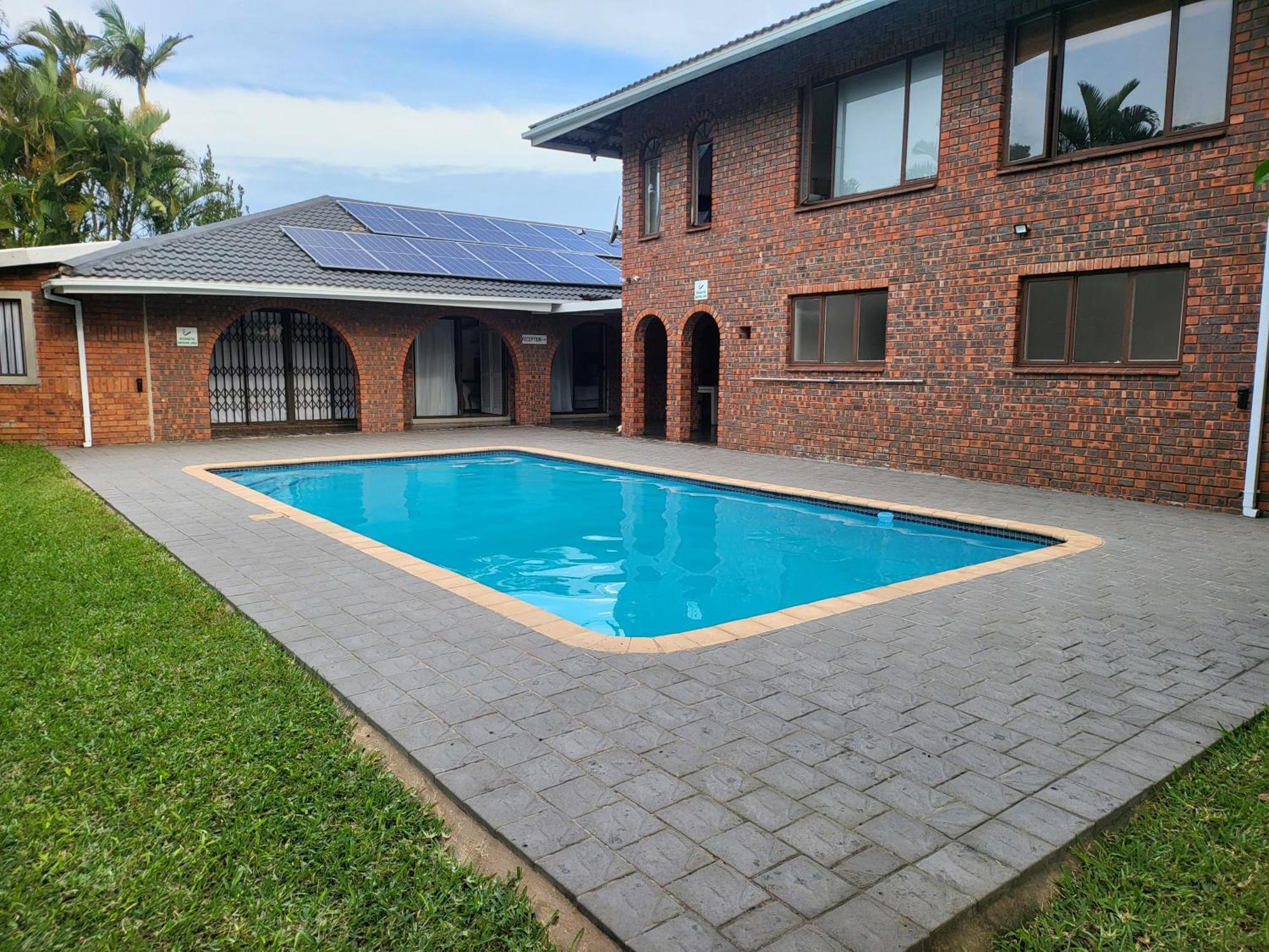 Emangunini Guest House Richards Bay Exterior photo